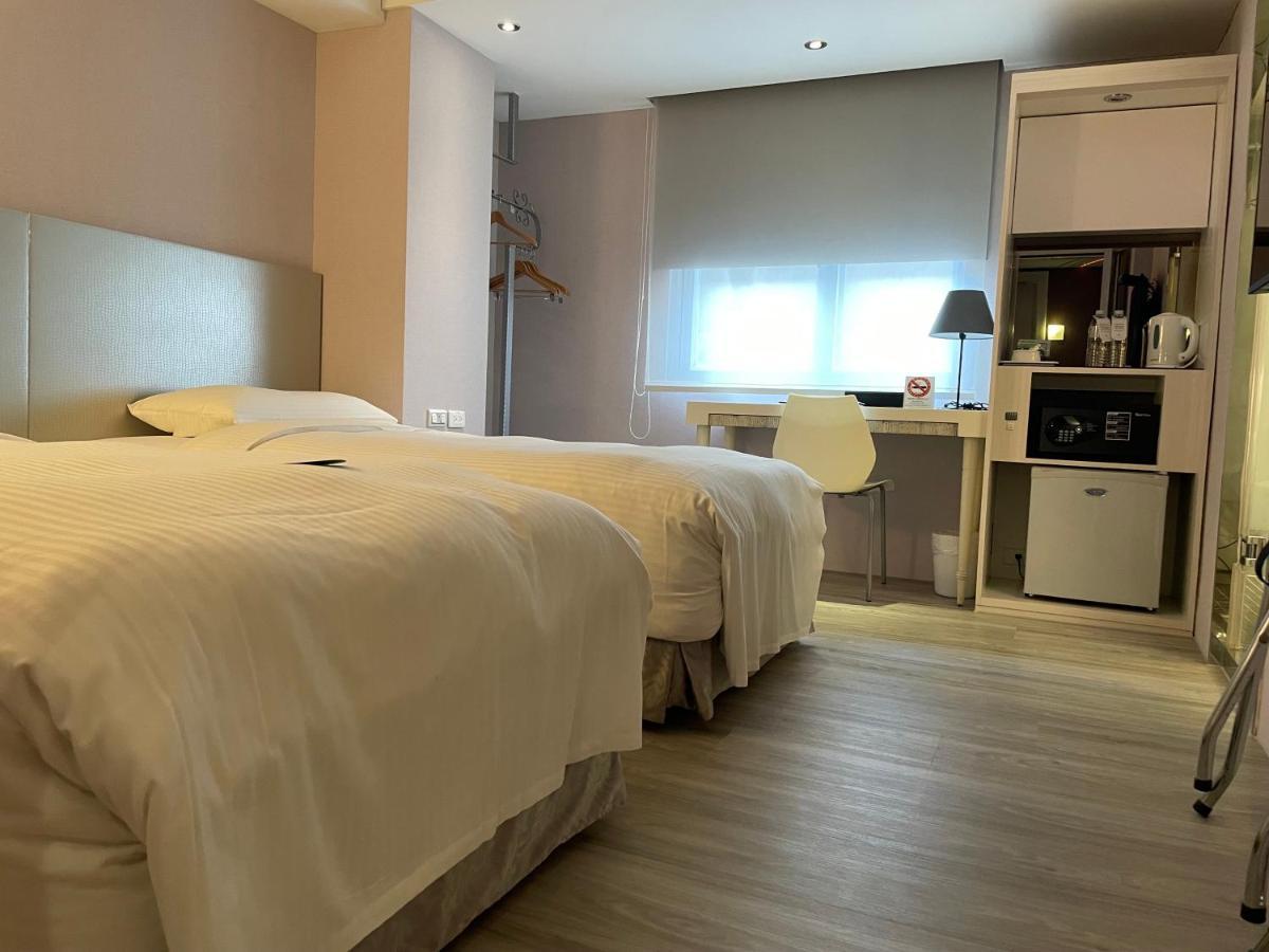 ฟอร์เวิร์ด โฮเต็ล Hotel ไทเป ภายนอก รูปภาพ