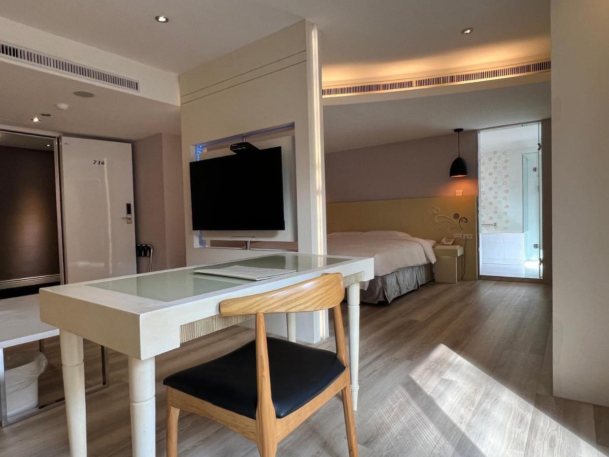 ฟอร์เวิร์ด โฮเต็ล Hotel ไทเป ภายนอก รูปภาพ