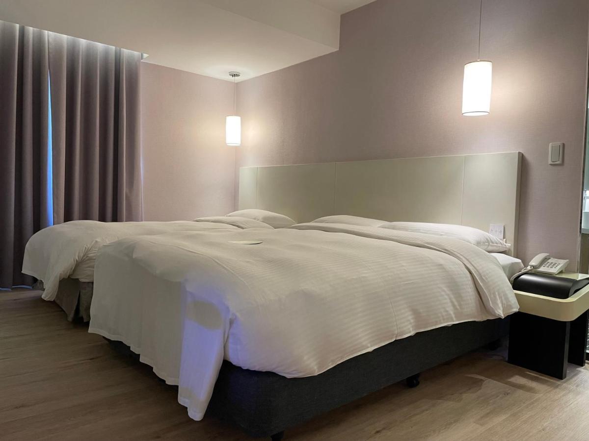 ฟอร์เวิร์ด โฮเต็ล Hotel ไทเป ภายนอก รูปภาพ
