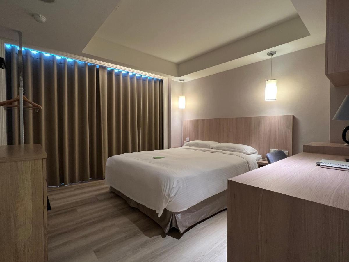 ฟอร์เวิร์ด โฮเต็ล Hotel ไทเป ภายนอก รูปภาพ