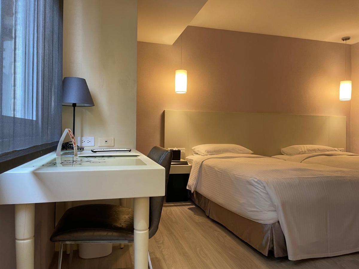 ฟอร์เวิร์ด โฮเต็ล Hotel ไทเป ภายนอก รูปภาพ