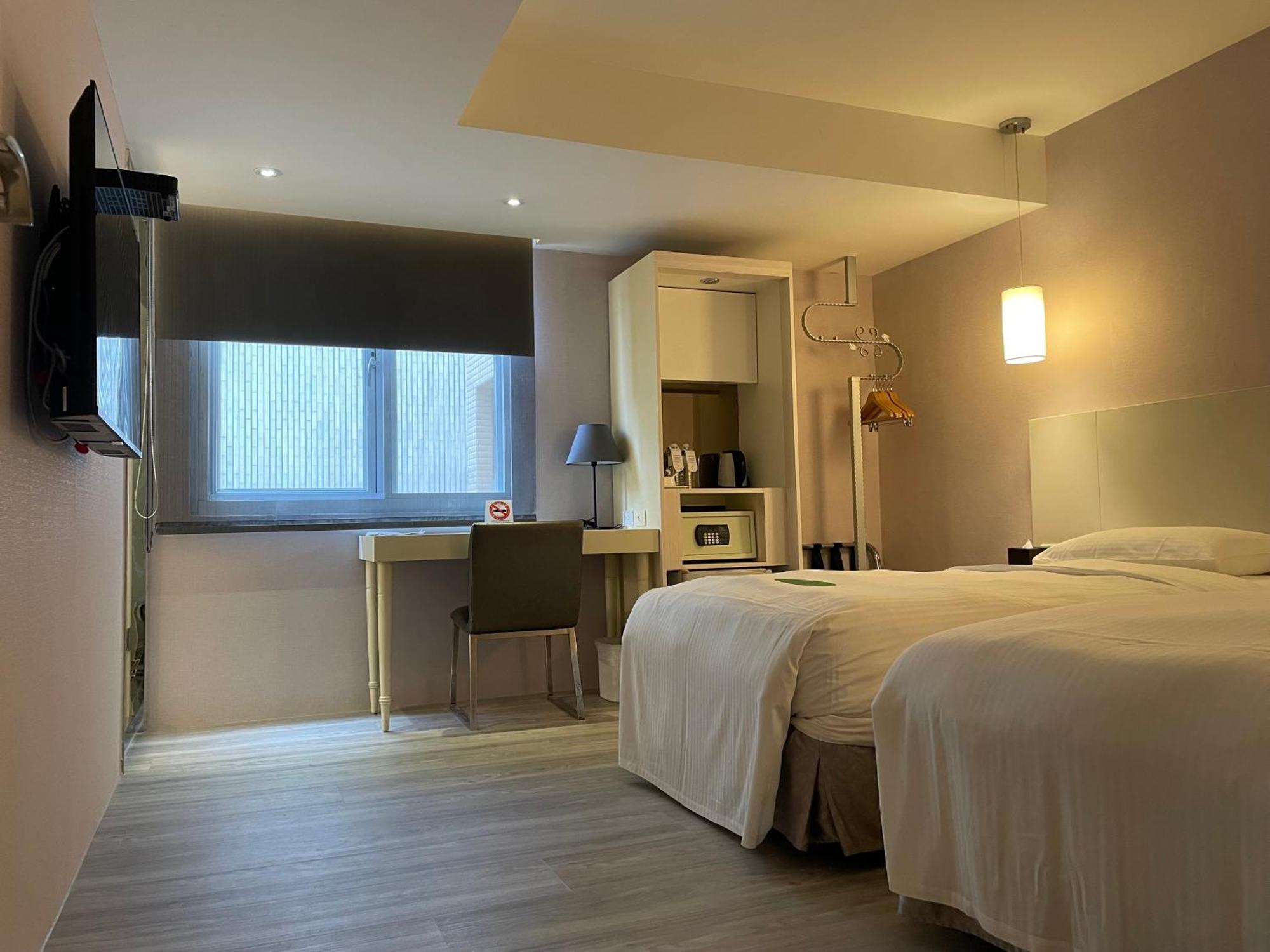 ฟอร์เวิร์ด โฮเต็ล Hotel ไทเป ภายนอก รูปภาพ