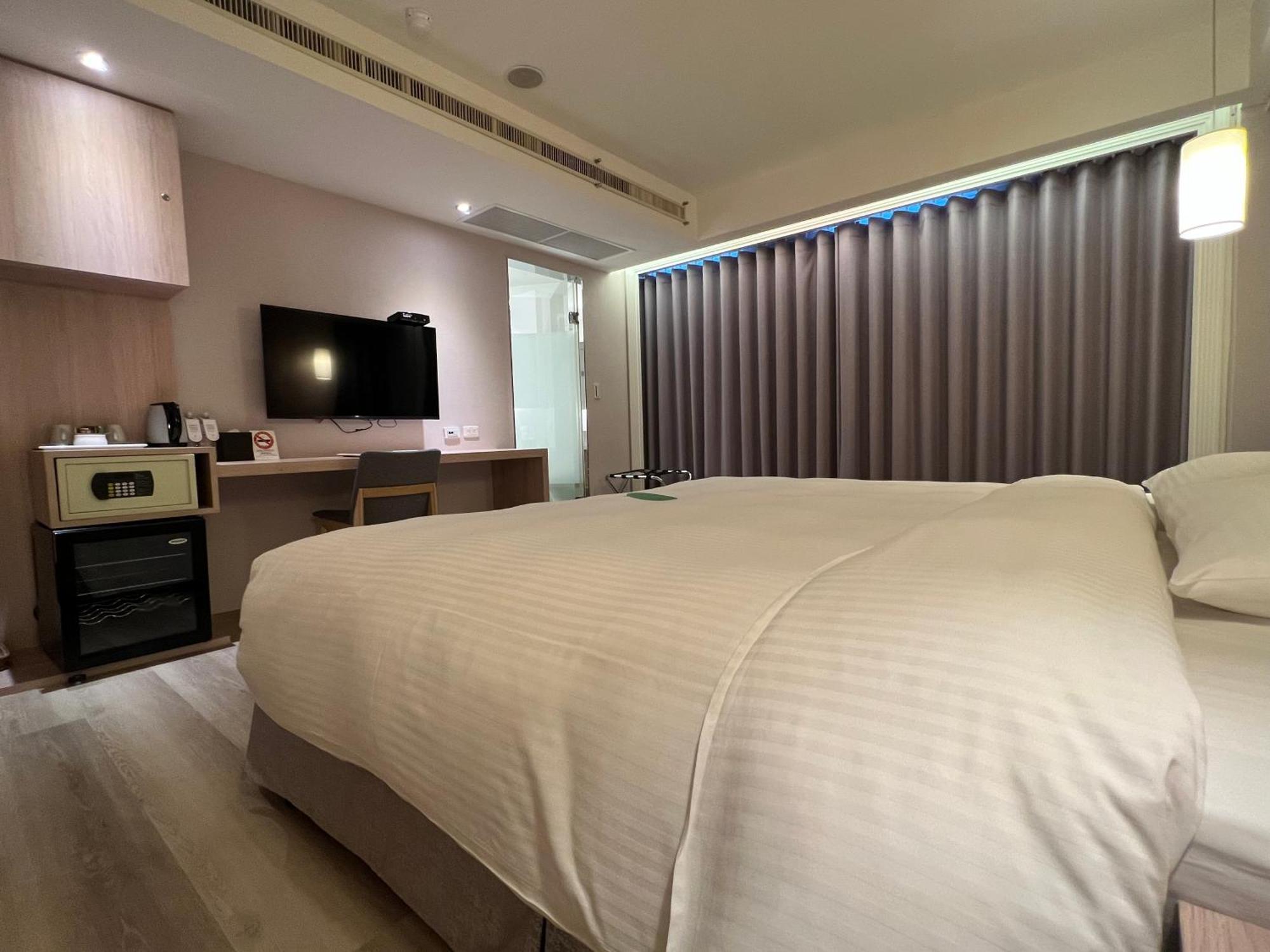 ฟอร์เวิร์ด โฮเต็ล Hotel ไทเป ภายนอก รูปภาพ