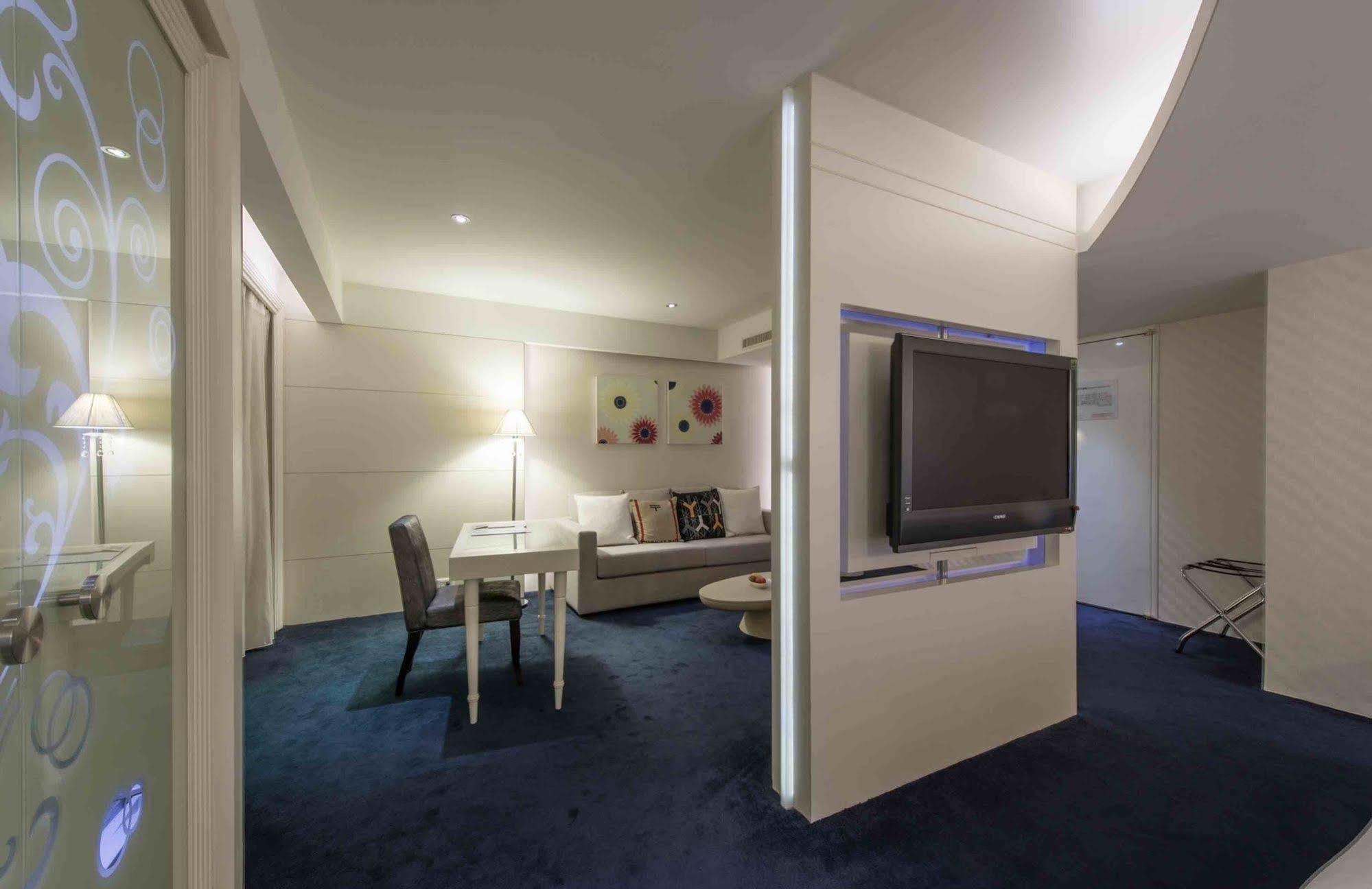 ฟอร์เวิร์ด โฮเต็ล Hotel ไทเป ภายนอก รูปภาพ